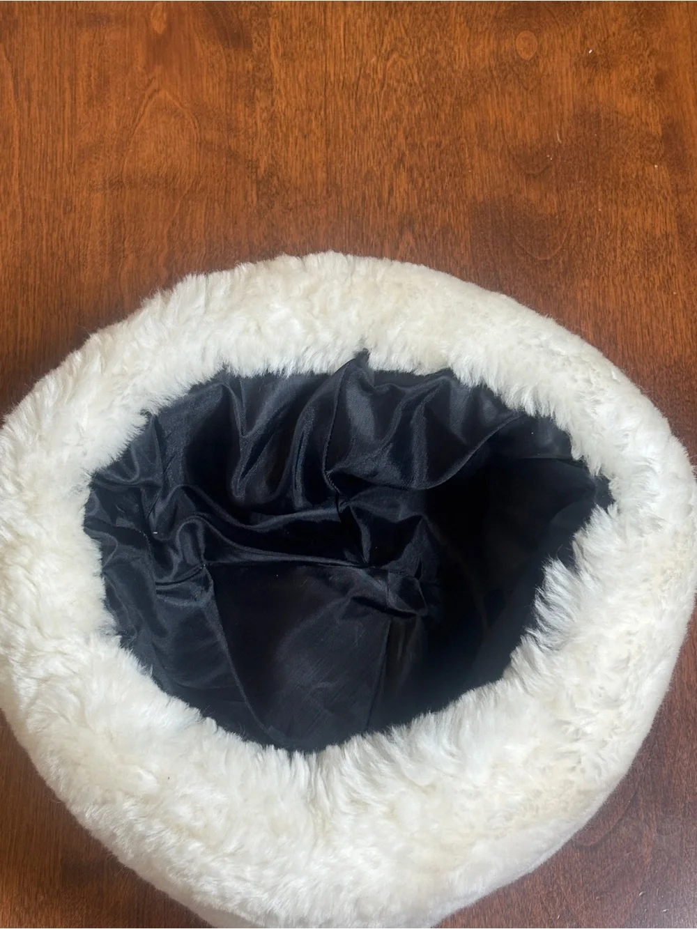 Source Unknown Cream Faux Fur Bucket Hat